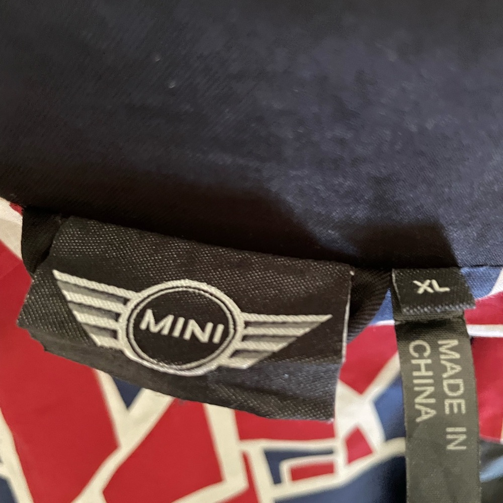 Women’s Black-BRITISH RACING INTERIOR MINI COOPER COAT. Two inside pockets - Picture 11 of 15